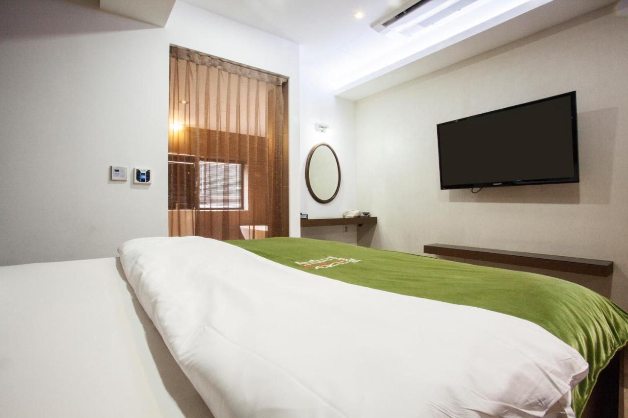 Suwon Reve Hotel Eksteriør billede